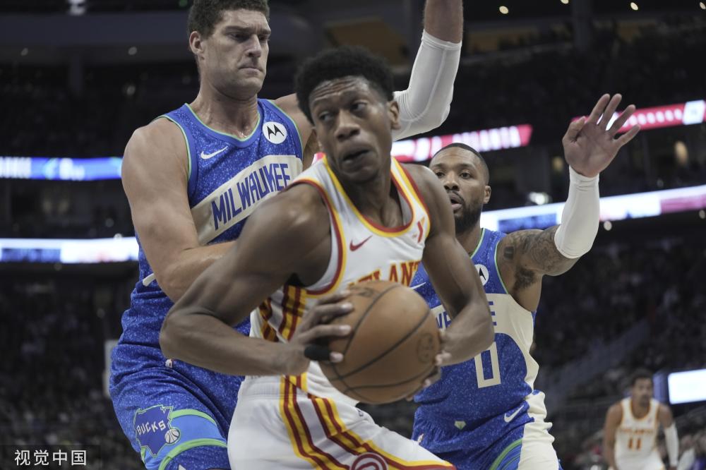 搏的年轻球 搏的年轻球